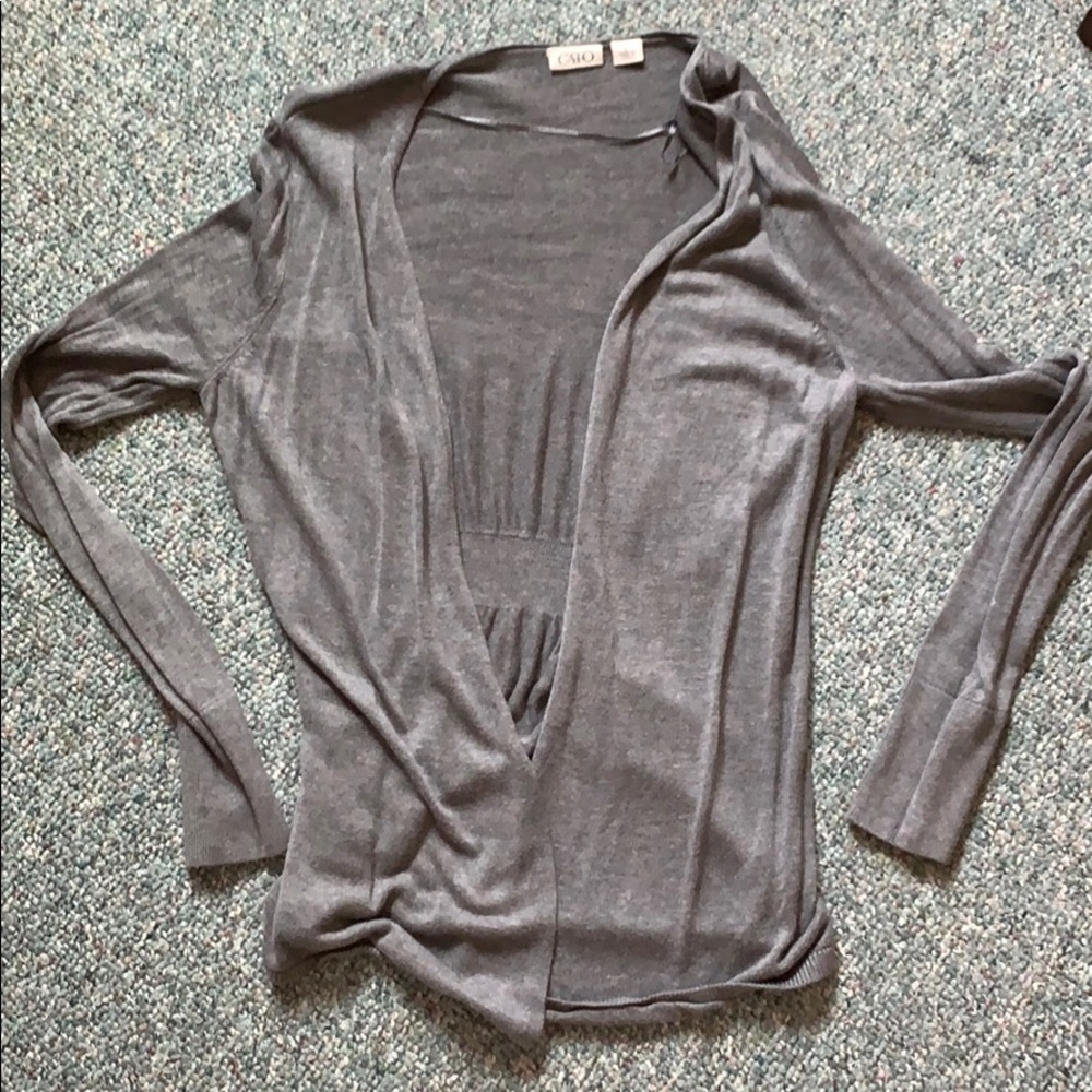 Long sleeve gray cardigan